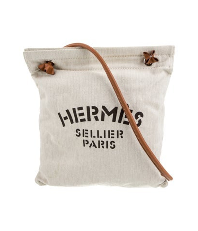 Hermes Toile Aline Ii Grooming Bag