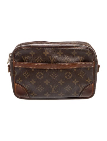 LV Monogram Trocadero 23