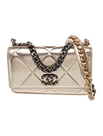 19 Wallet On Chain
