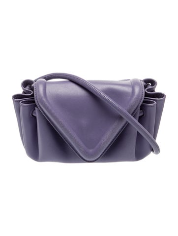 Bottega Veneta Leather Beak Medium