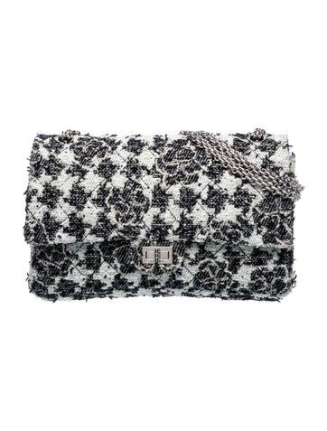 226 Tweed Camellia Reissue Double Flap Bag