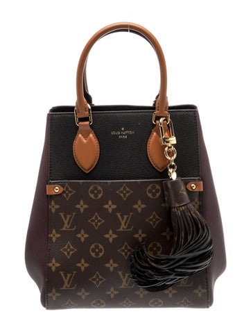 LV Monogram Fold MM