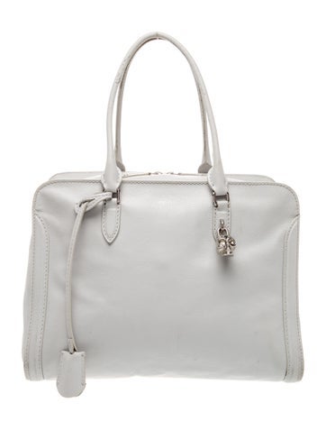 Skull Shoulder Bag