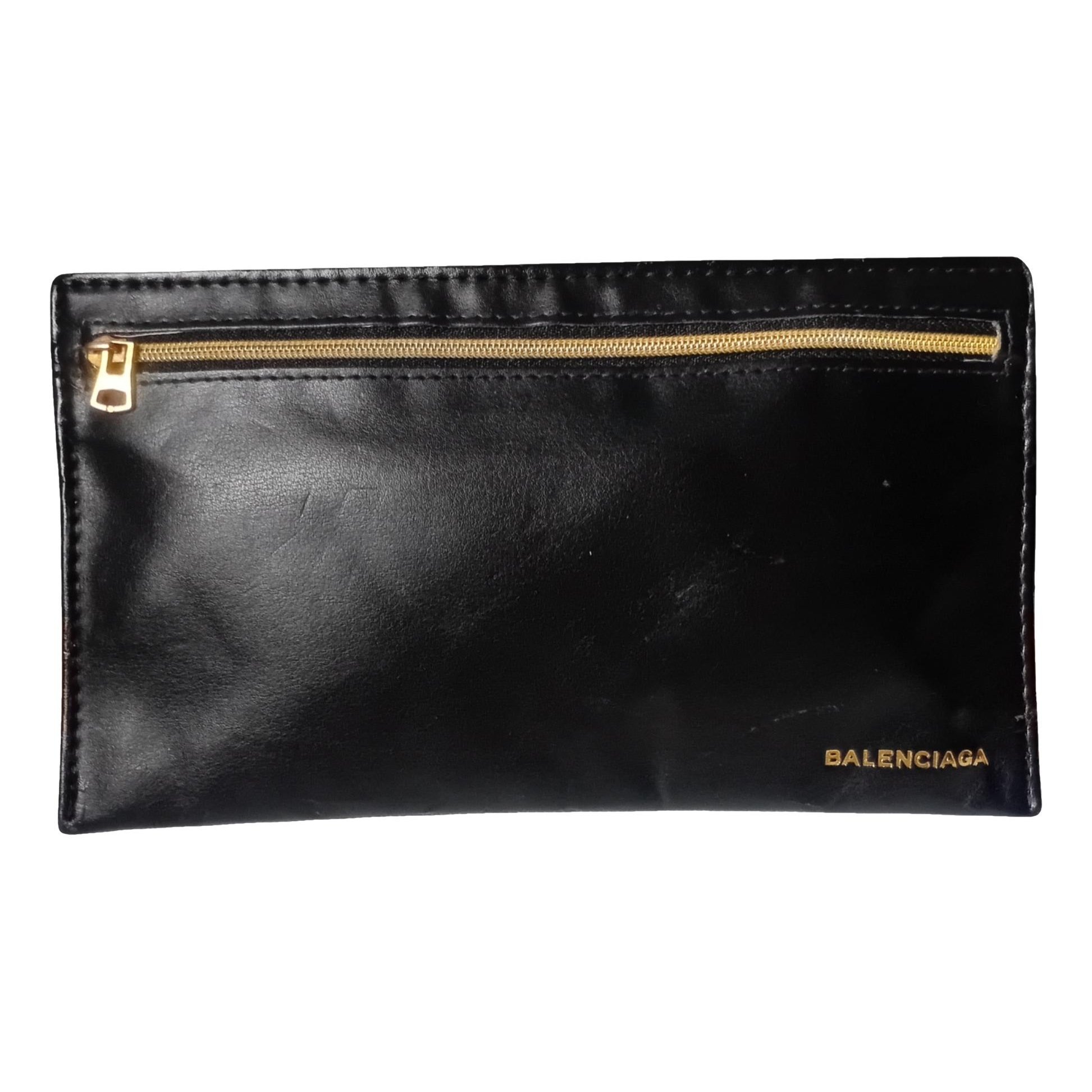 Leather clutch bag