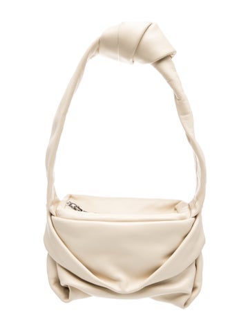 Leather Cream Kiss
