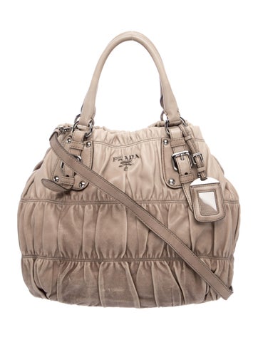 Nappa Gaufre Leather Nappa Gaufre Leather Bag Medium