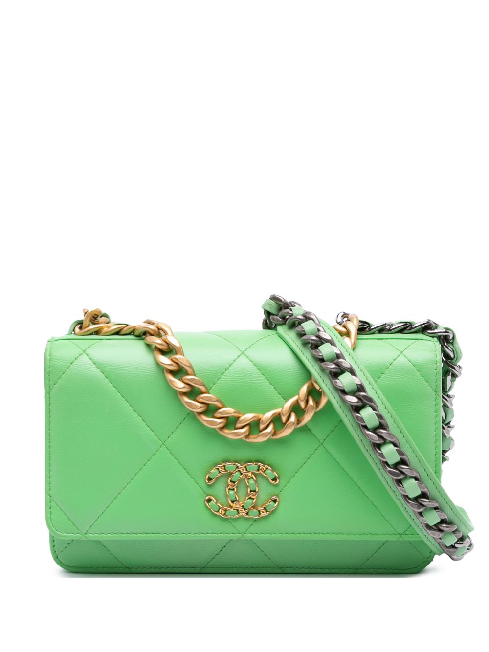 2020 Quilted Lambskin 19 Wallet on Chain satchel