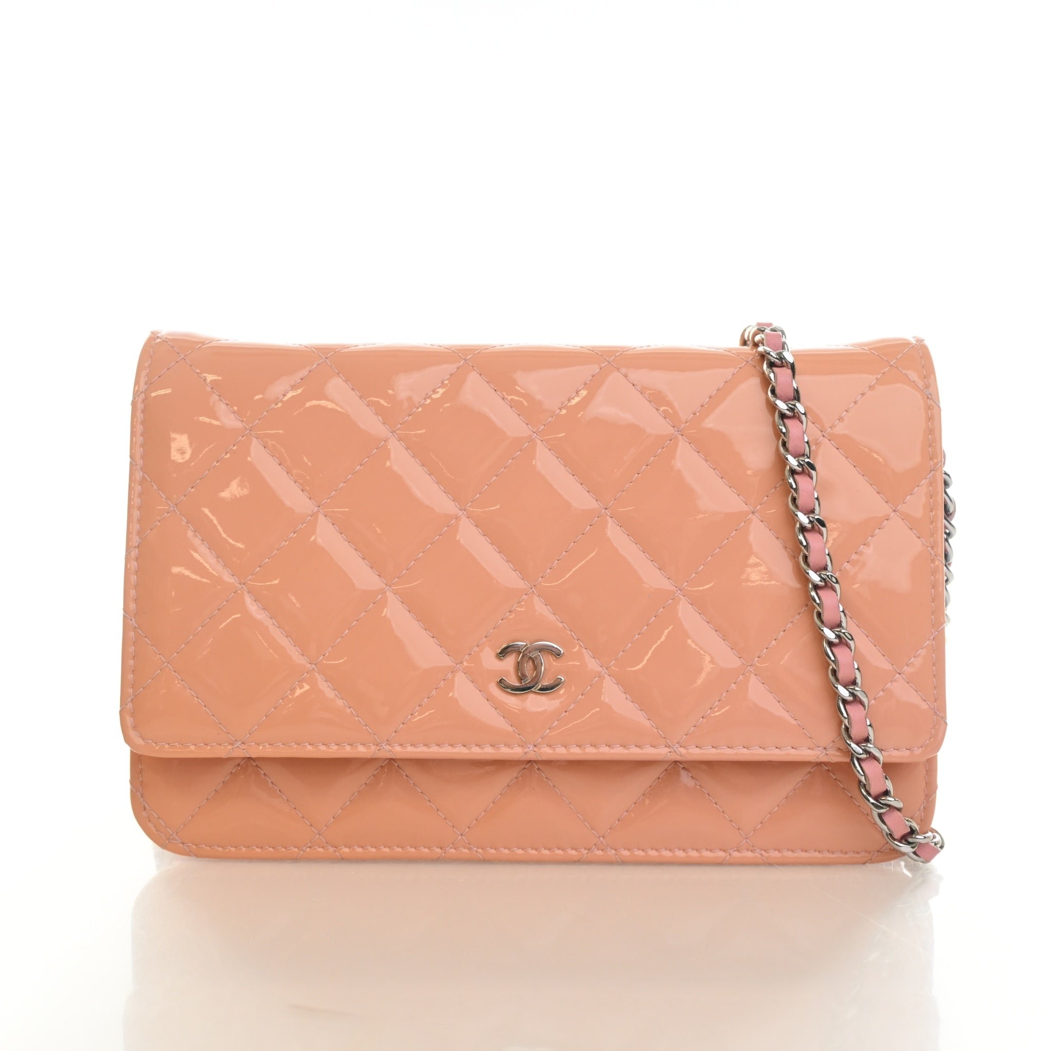 Chanel Patent Classic Wallet On Chain (WOC)