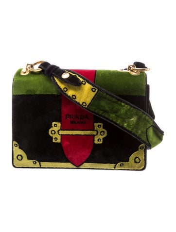 Velvet Cahier