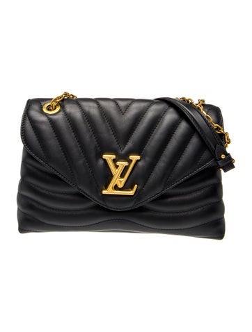Taurillon Leather New Wave Chain Bag MM