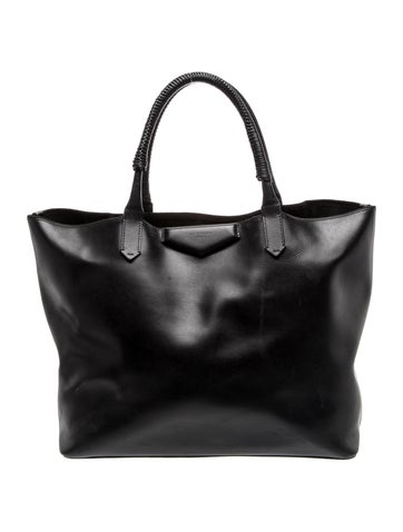 Signature Tote