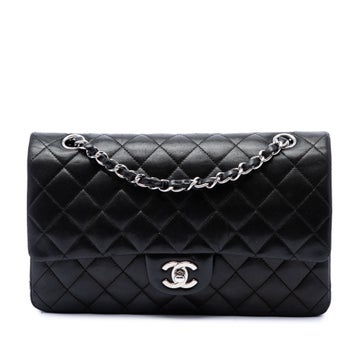 Medium Classic Lambskin Double Flap