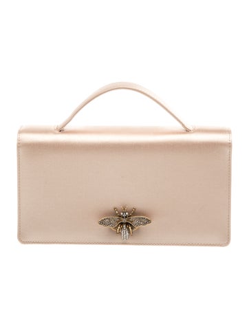 Satin D-Bee
