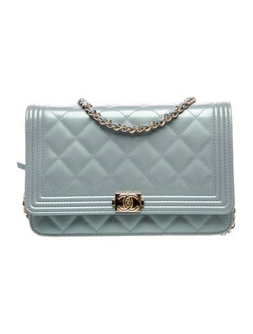 Iridescent Boy Wallet On Chain