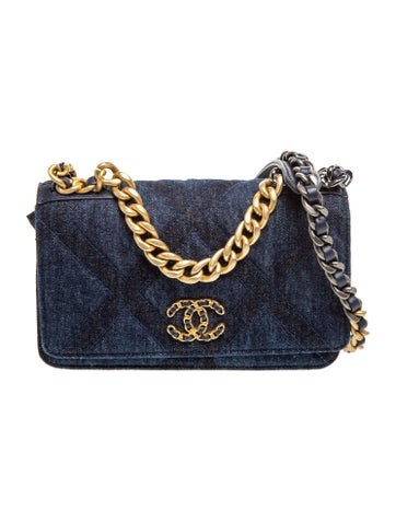 Denim 19 Wallet On Chain