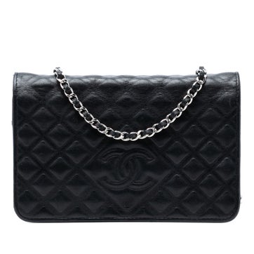 Lambskin CC Embossed Lambskin Diamond Wallet On Chain