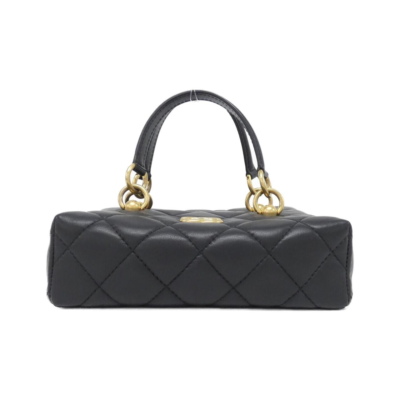 Chanel AS4201 bag