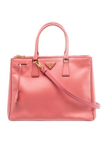 Saffiano Leather Galleria Double Zip Medium
