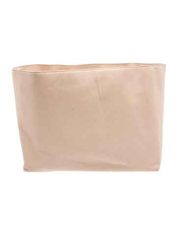 Cuyana Leather Clutch