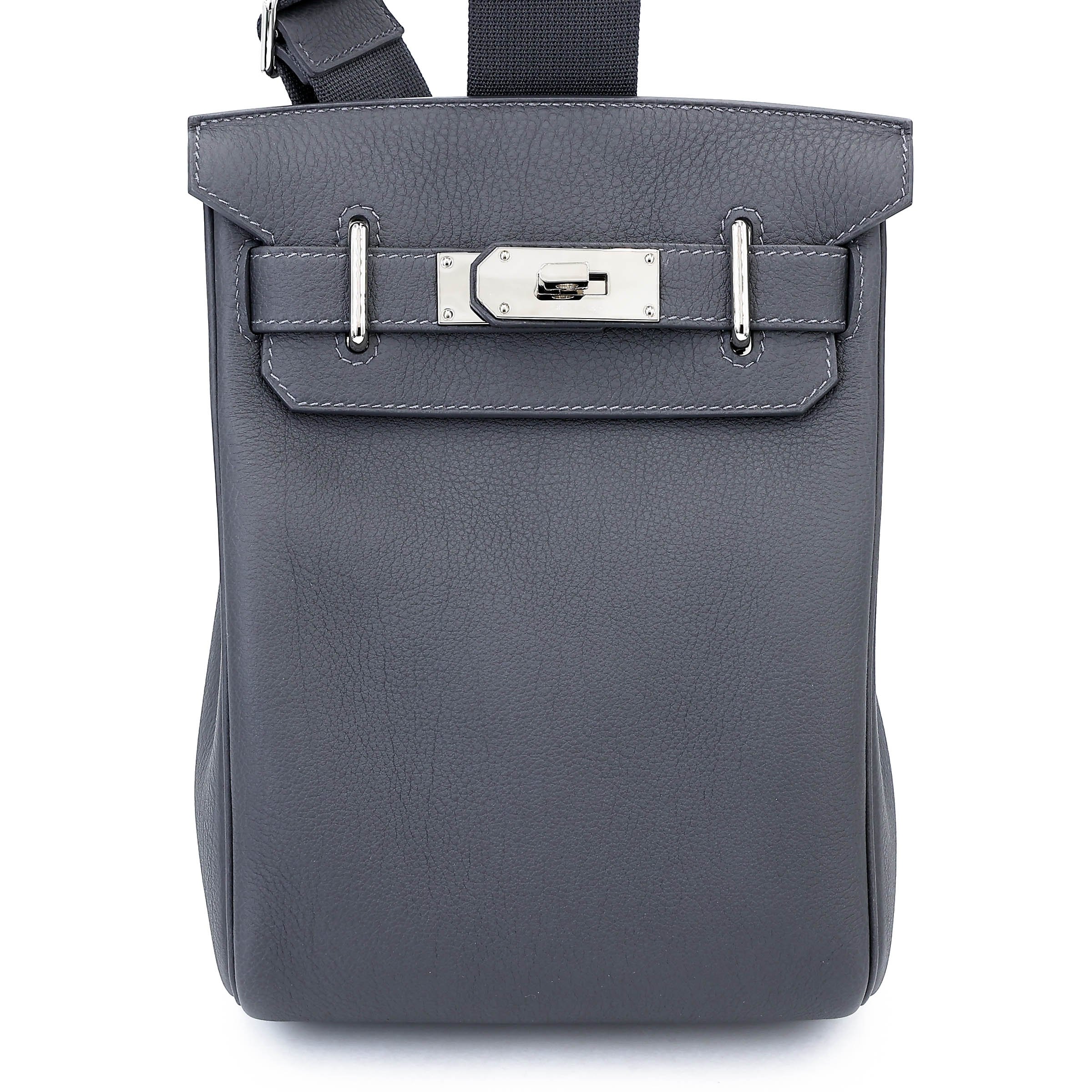 Very Good ( Rank A) HERMÈS Hac a Dos PM Ardoise (85) Togo Palladium hardware K (2025)