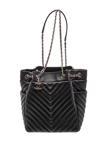 Urban Spirit Bucket Bag
