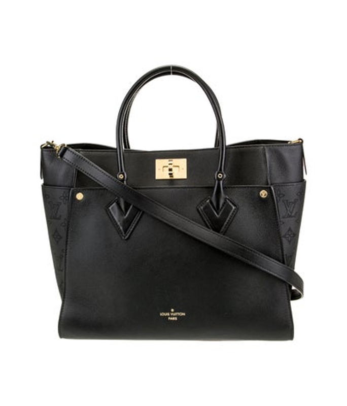 Louis Vuitton Vuitton Lv Monogram On My Side Mm