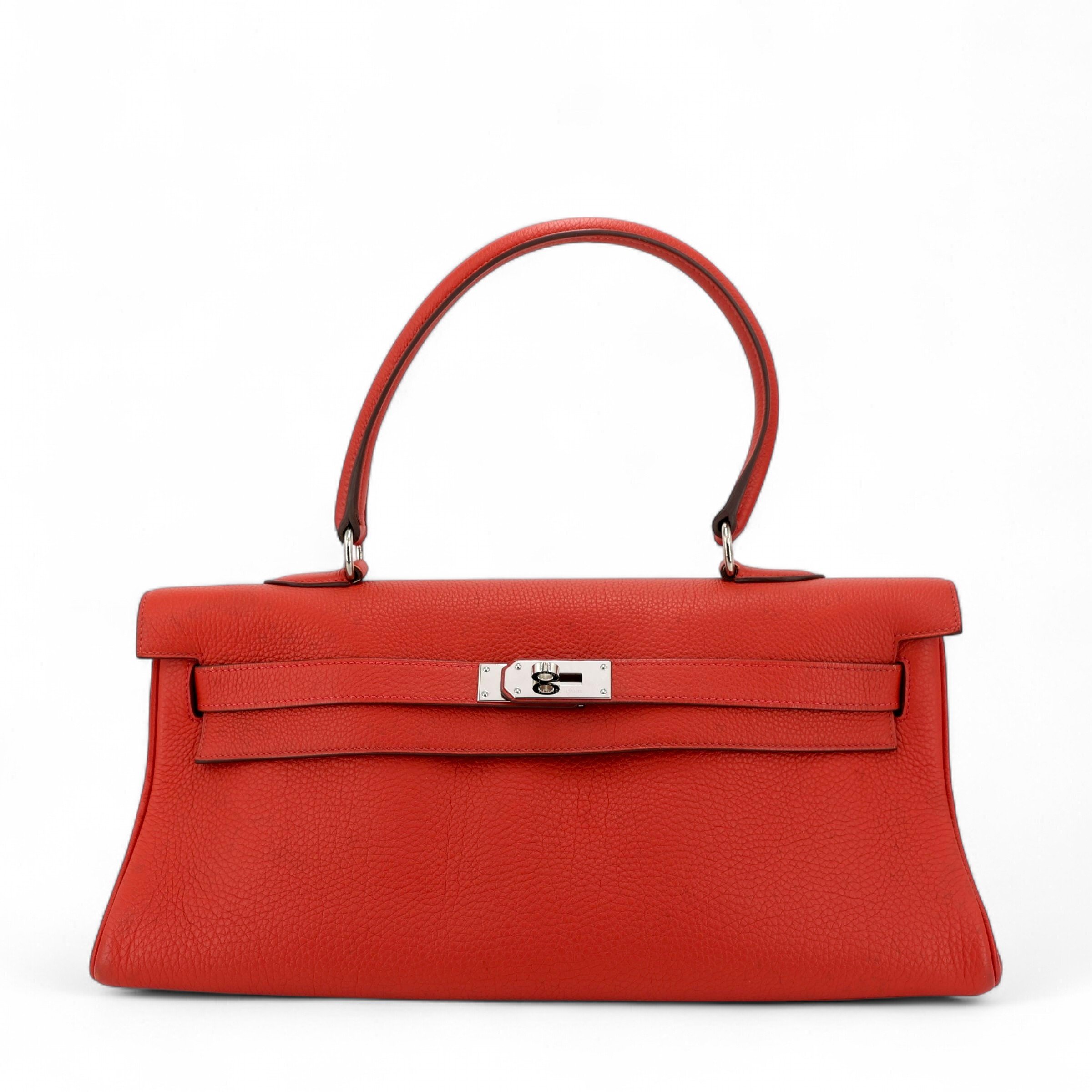 Very Good ( Rank A) HERMÈS Shoulder Kelly Vermillon (5E) Togo Palladium hardware Square P (2012)