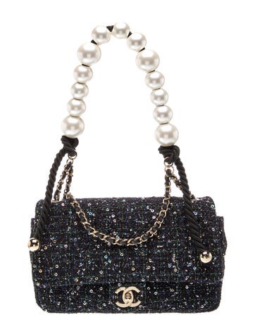 Medium Tweed Pearl Flap Bag