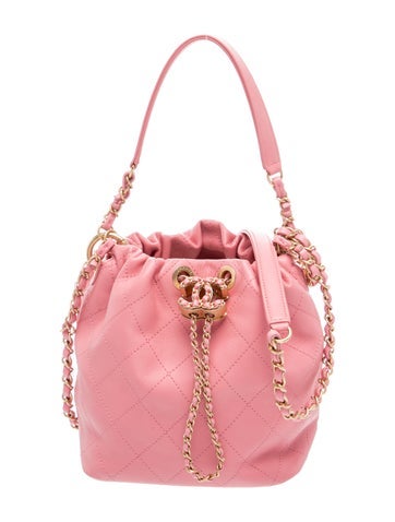 Quilted Drawstring Bucket Bag