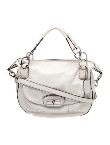 Signature Shoulder Bag