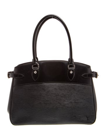 Louis Vuitton LV Monogram Passy