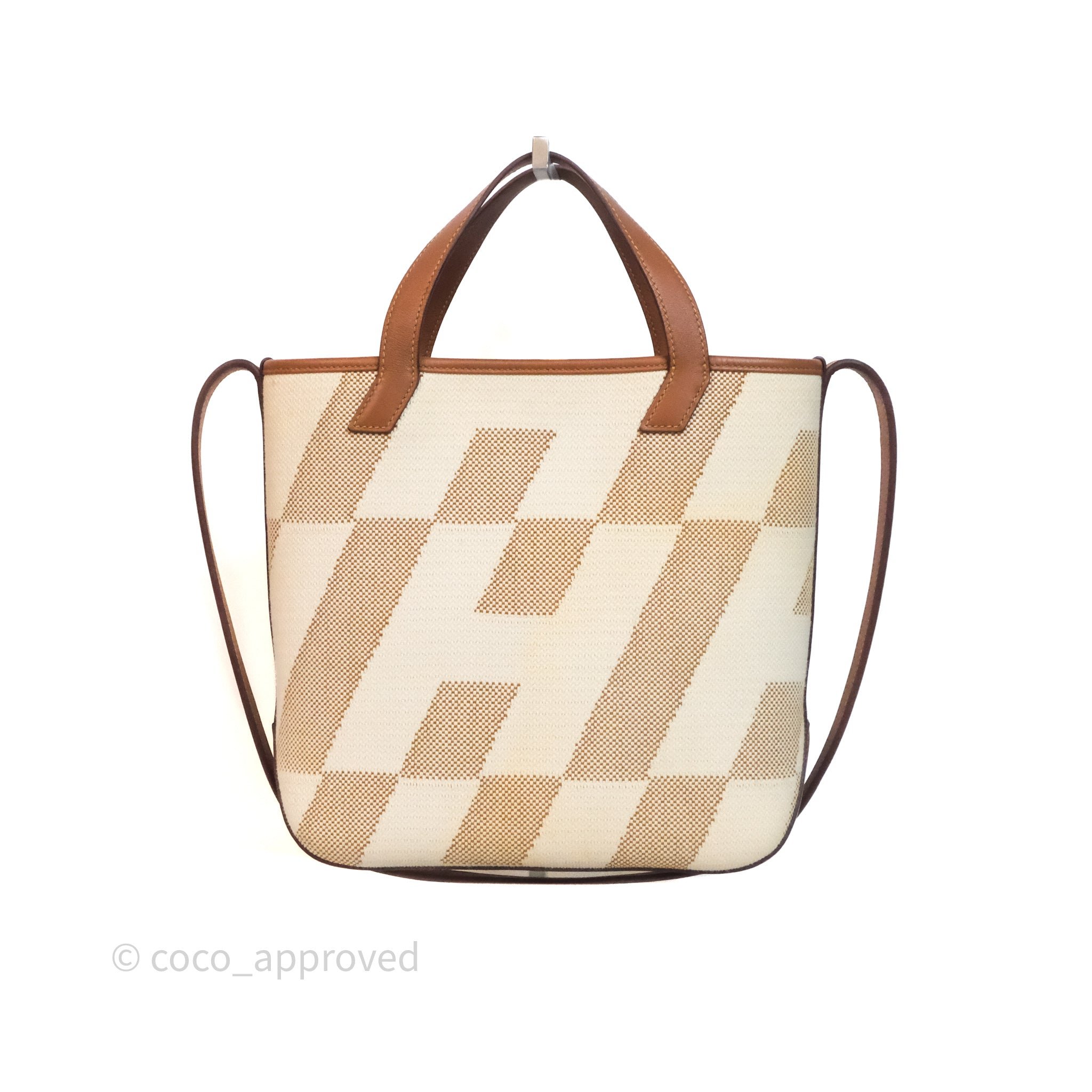 Hermès Cabas H En Biais 27 Gold 37 Swift / Ecru Canvas