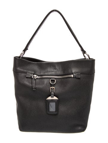 Signature Shoulder Bag