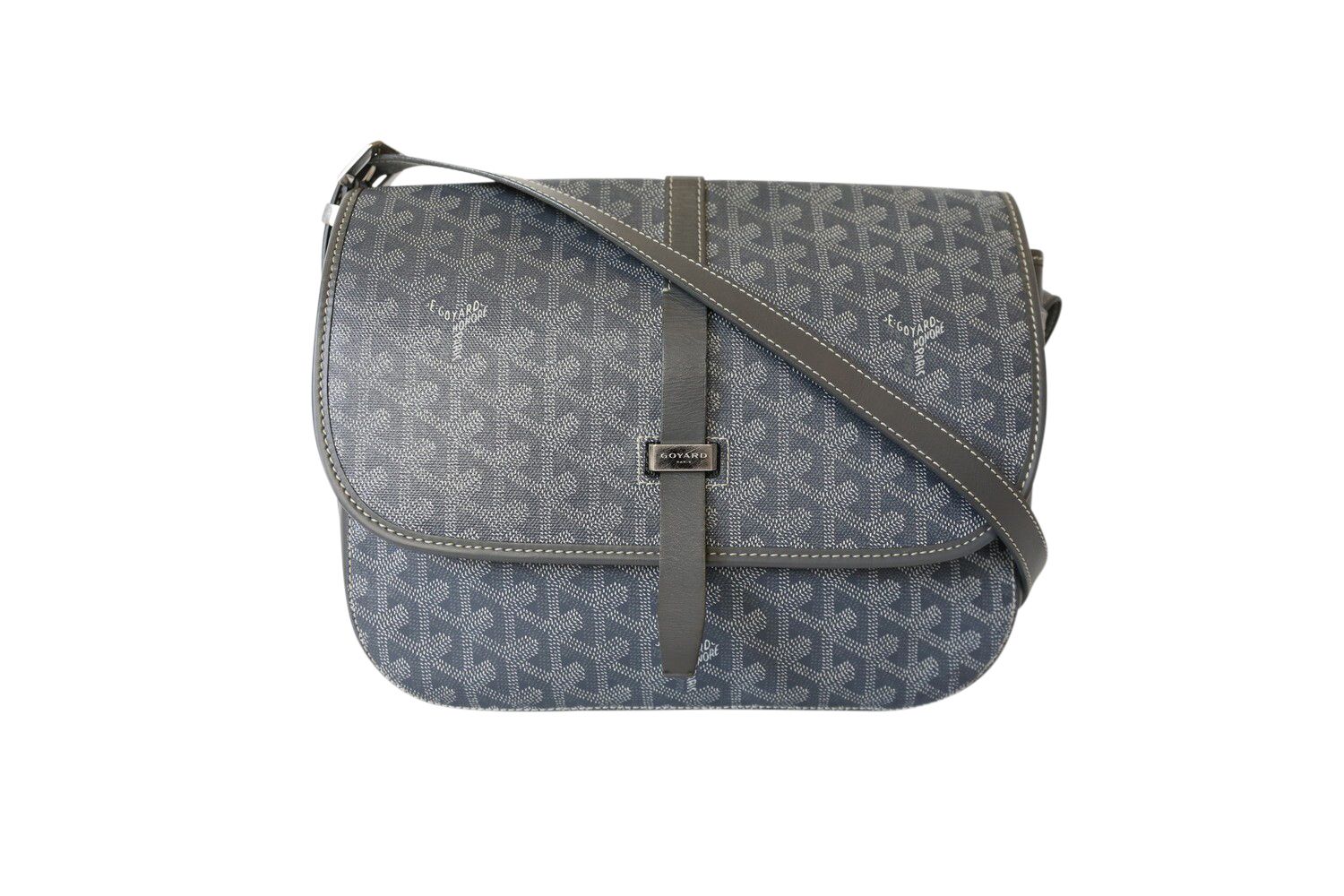 Goyard Goyard Belvedere Messenger MM, Gray, Preowned No Dustbag WA001