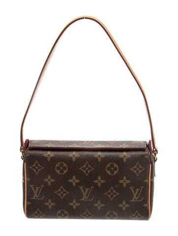 LV Monogram Recital