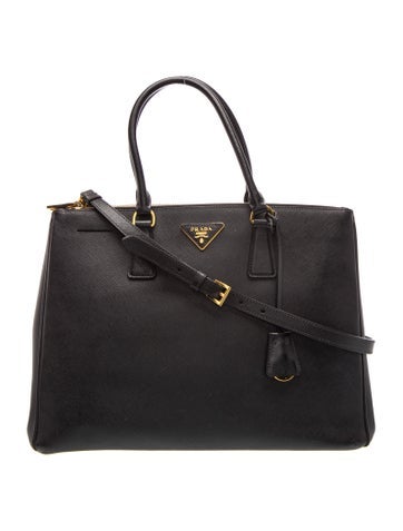 Saffiano Leather Galleria Double Zip Medium