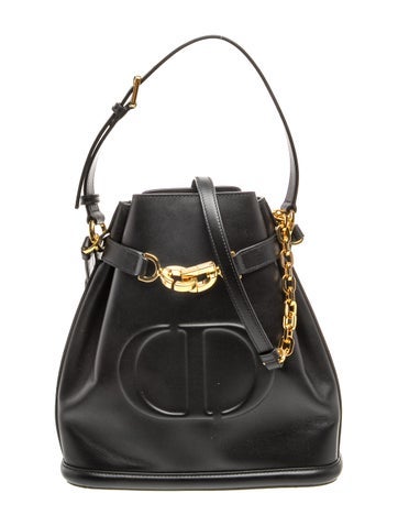 Leather C'est Chain Bucket Bag Medium 2023