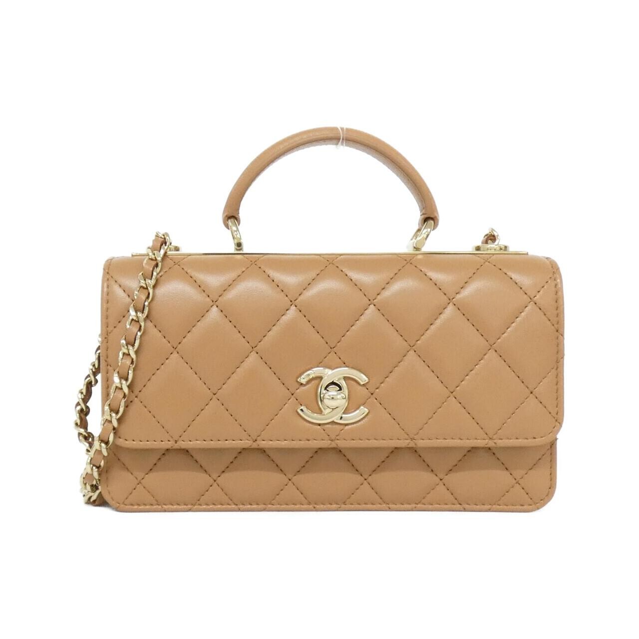 Chanel AP4184 Chain Clutch