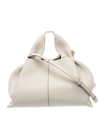 Leather Numéro Neuf