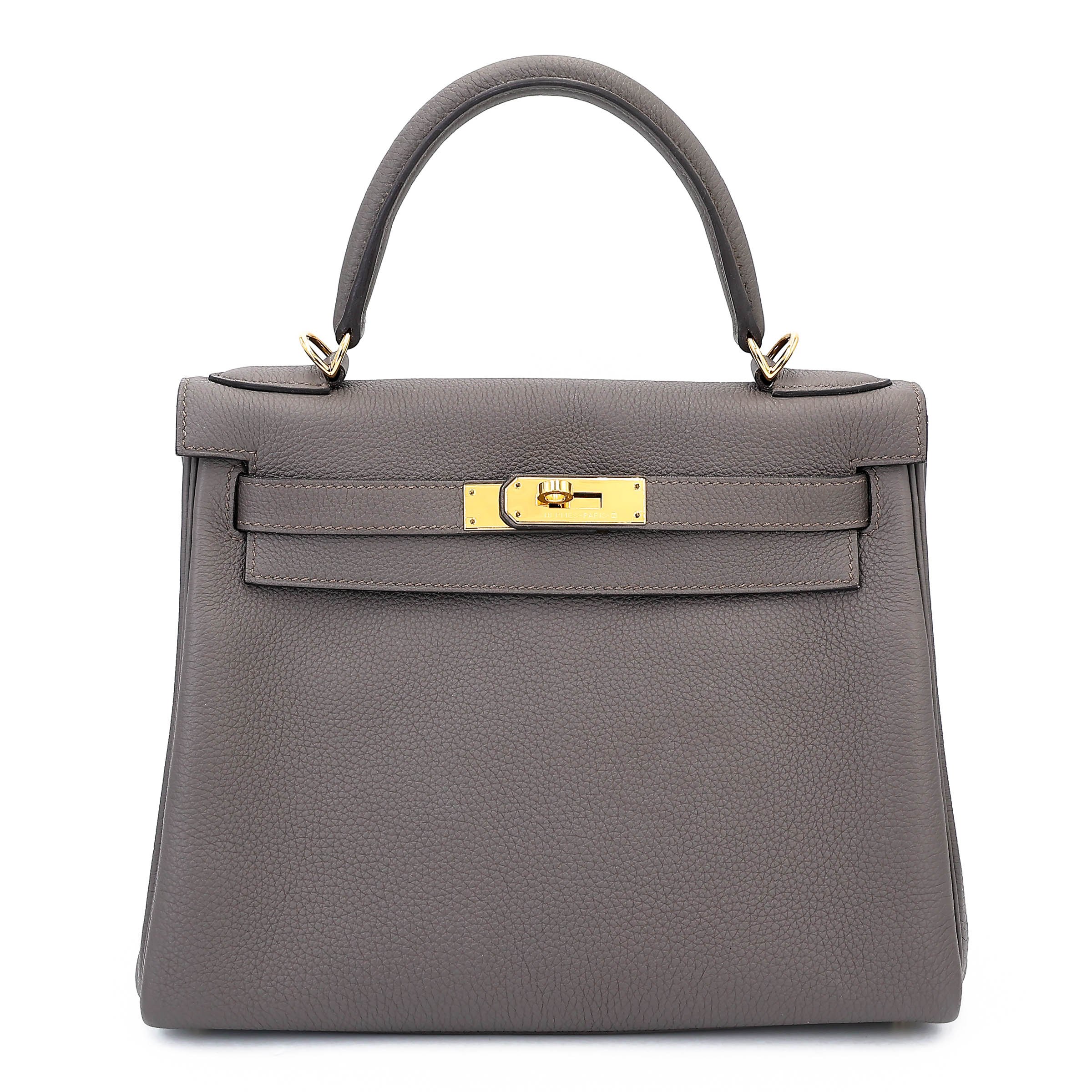 Very Good ( Rank A) HERMÈS Kelly 28 Etain (8F) Togo Gold hardware A (2017)