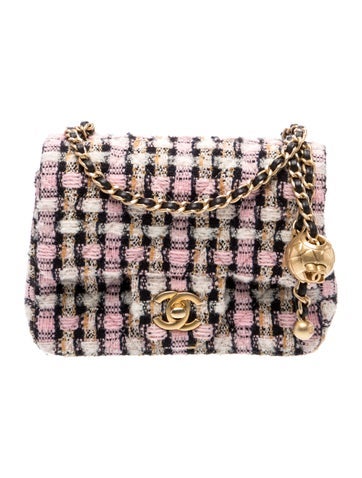 Mini Tweed Pearl Crush Flap Bag