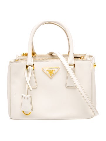 Signature Galleria Double Zip Small