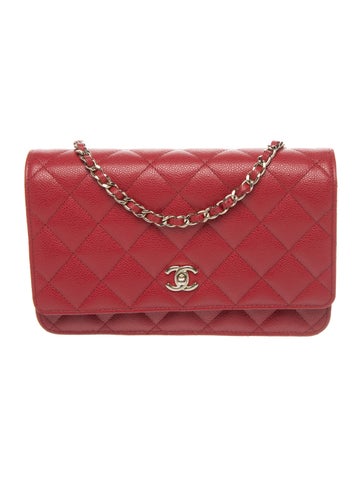 Quilted Classic Wallet On Chain