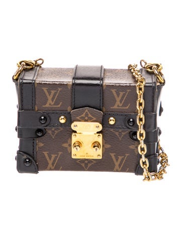 LV Monogram Essential Trunk