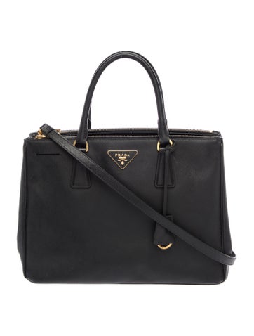 Saffiano Leather Galleria Double Zip Medium