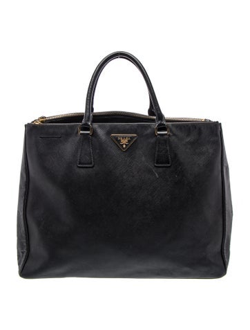 Saffiano Lux Leather Galleria Double Zip Medium