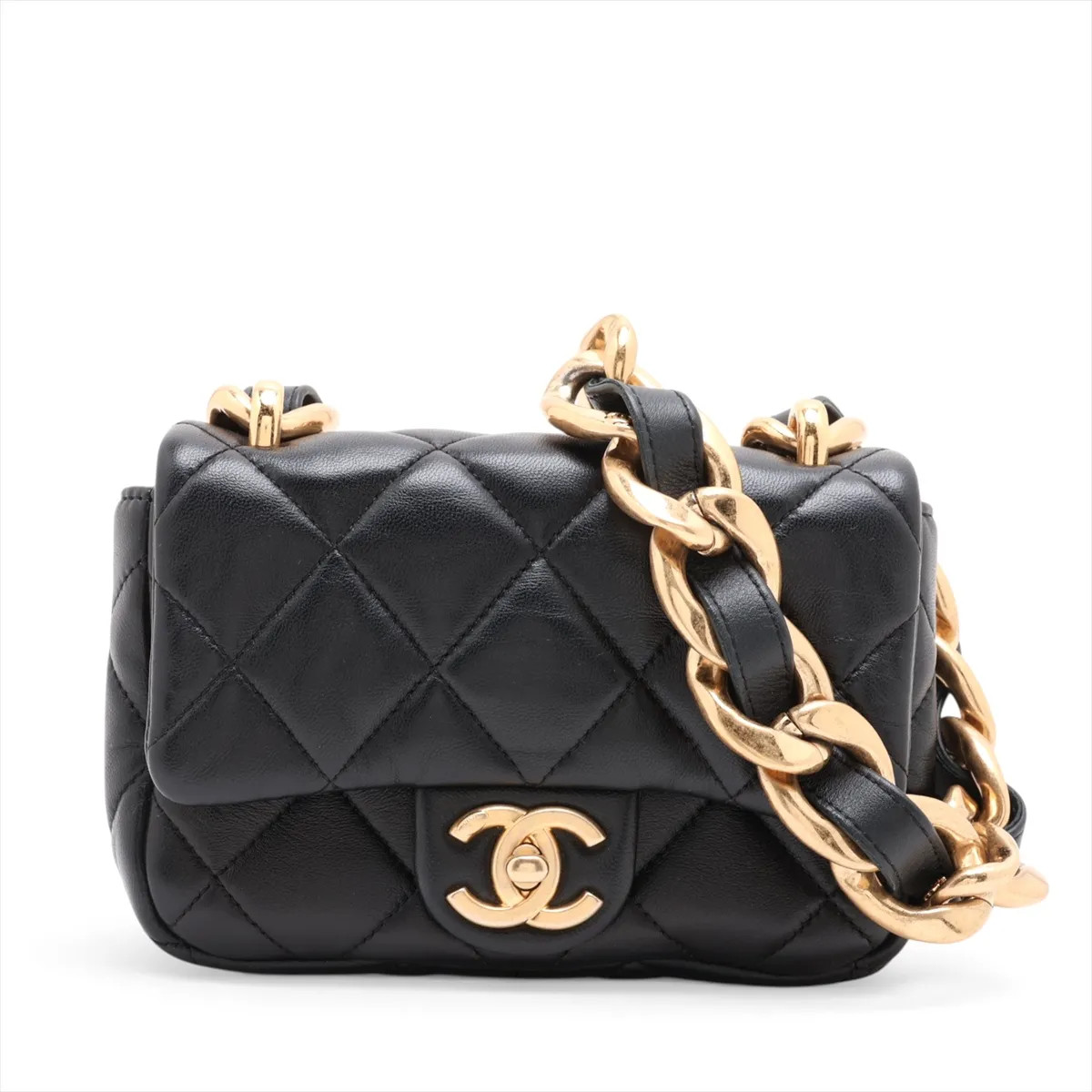 Chanel Matelasse Lambskin Chain Shoulder Bag Black Gold Metal Fittings random pl