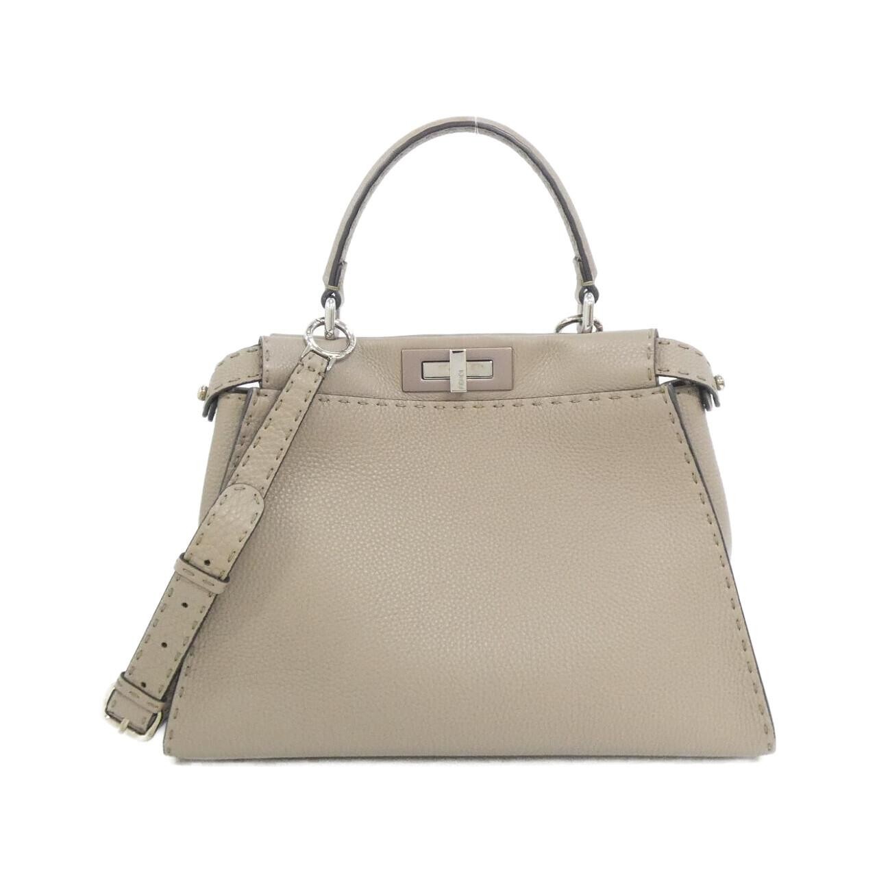 Fendi SELLERIA Peekaboo 8BN290 1RM Bag