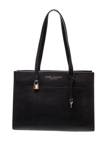 Signature Tote