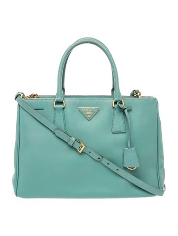 Saffiano Leather Galleria Double Zip Medium